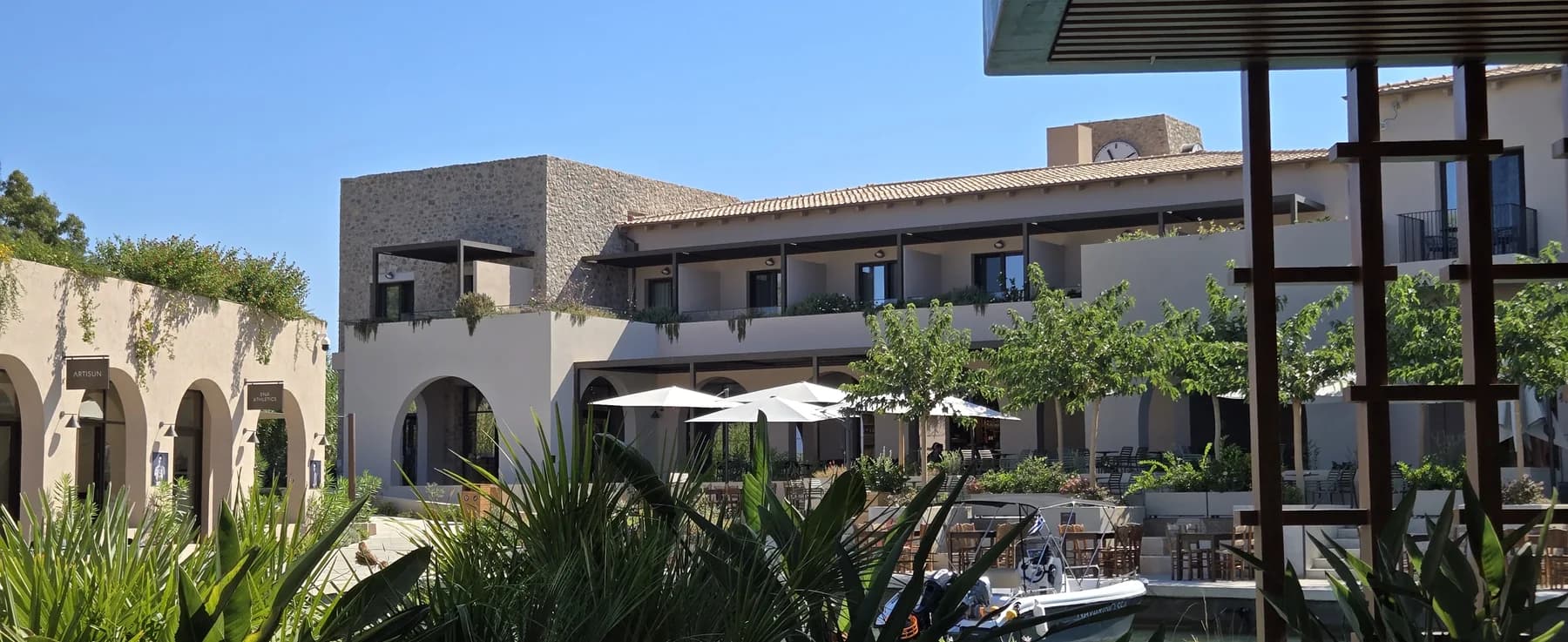 Costa Navarino W, Messinia